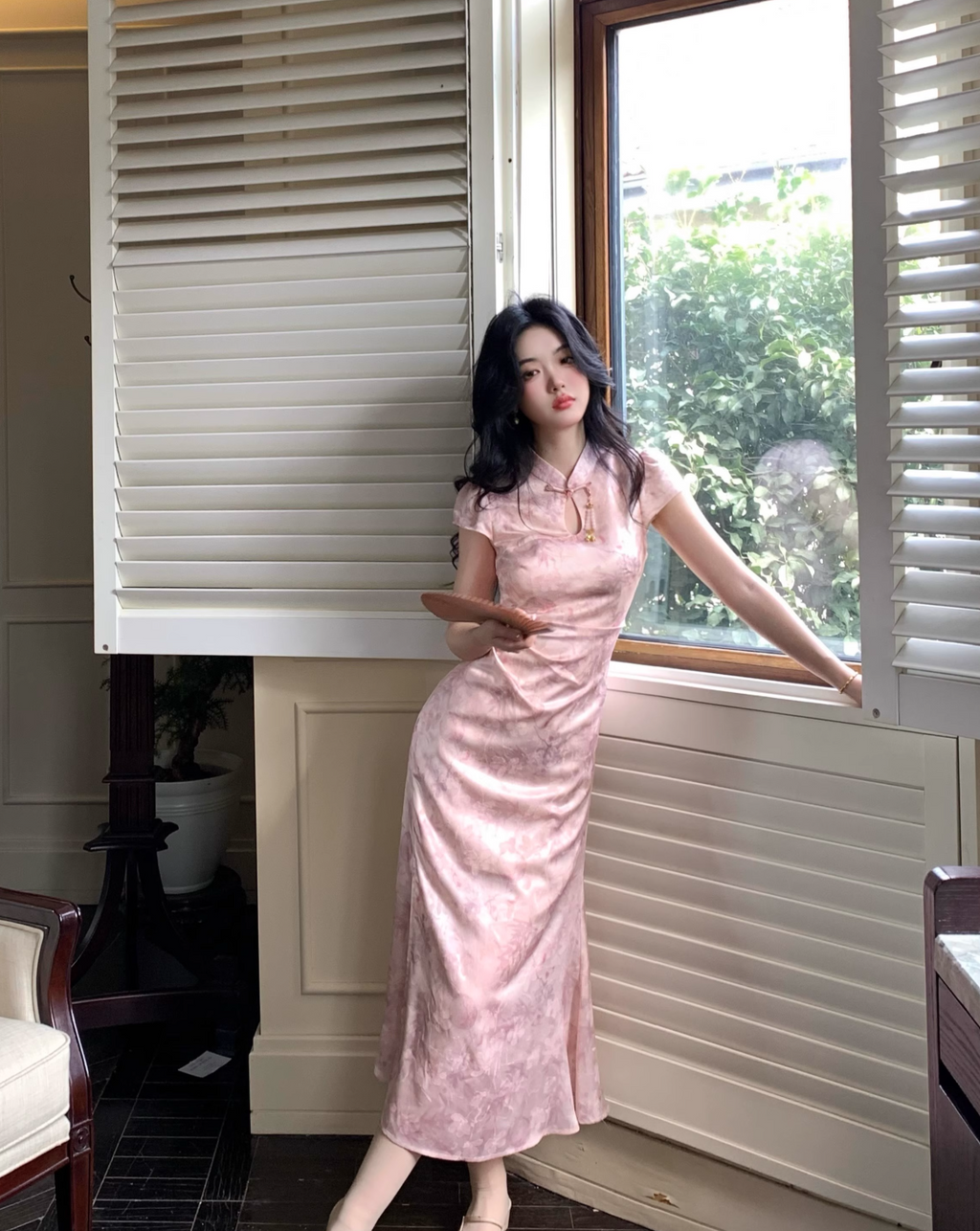 Blush Pink Jacquard Slim-Fit Qipao Dress