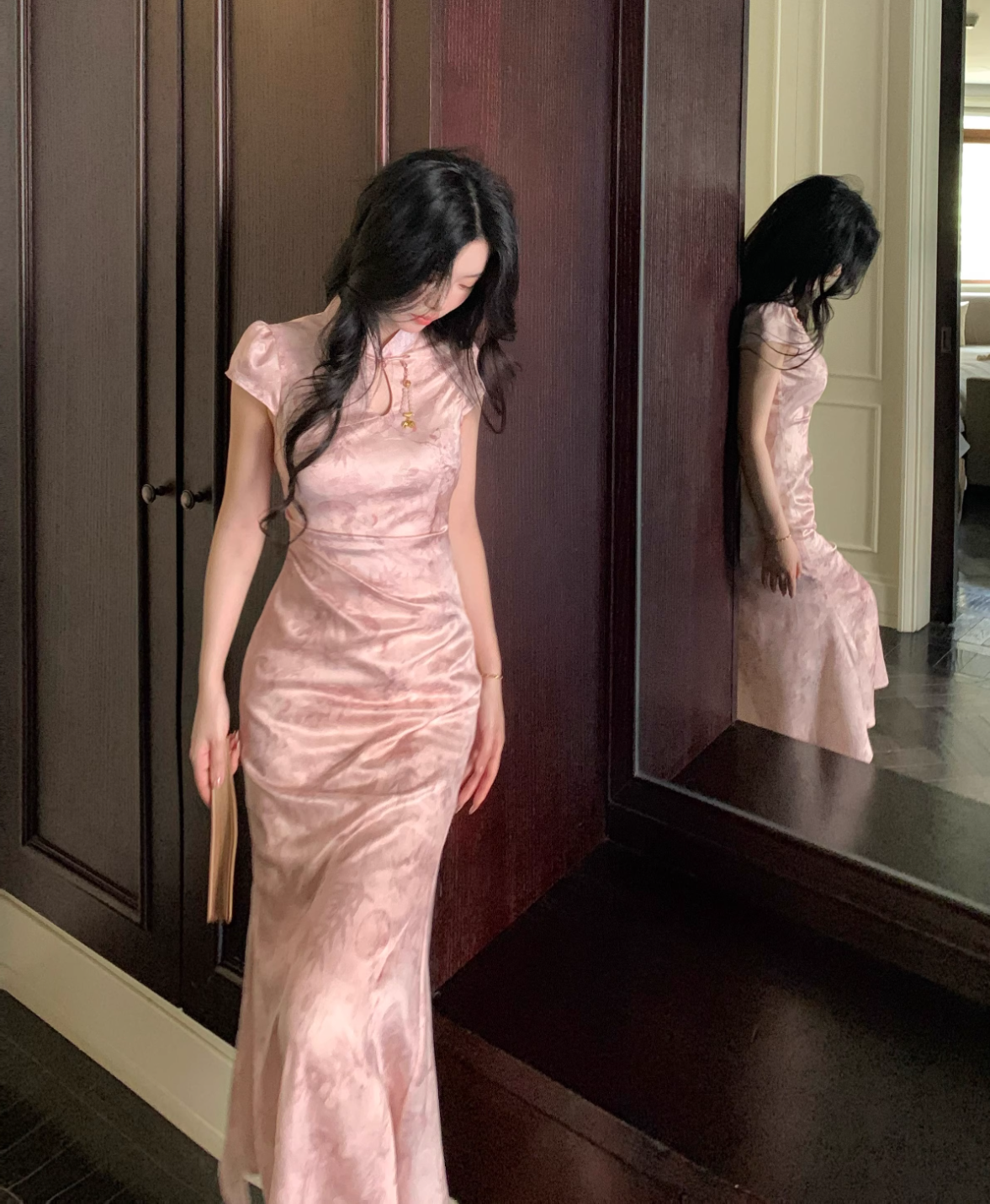 Blush Pink Jacquard Slim-Fit Qipao Dress